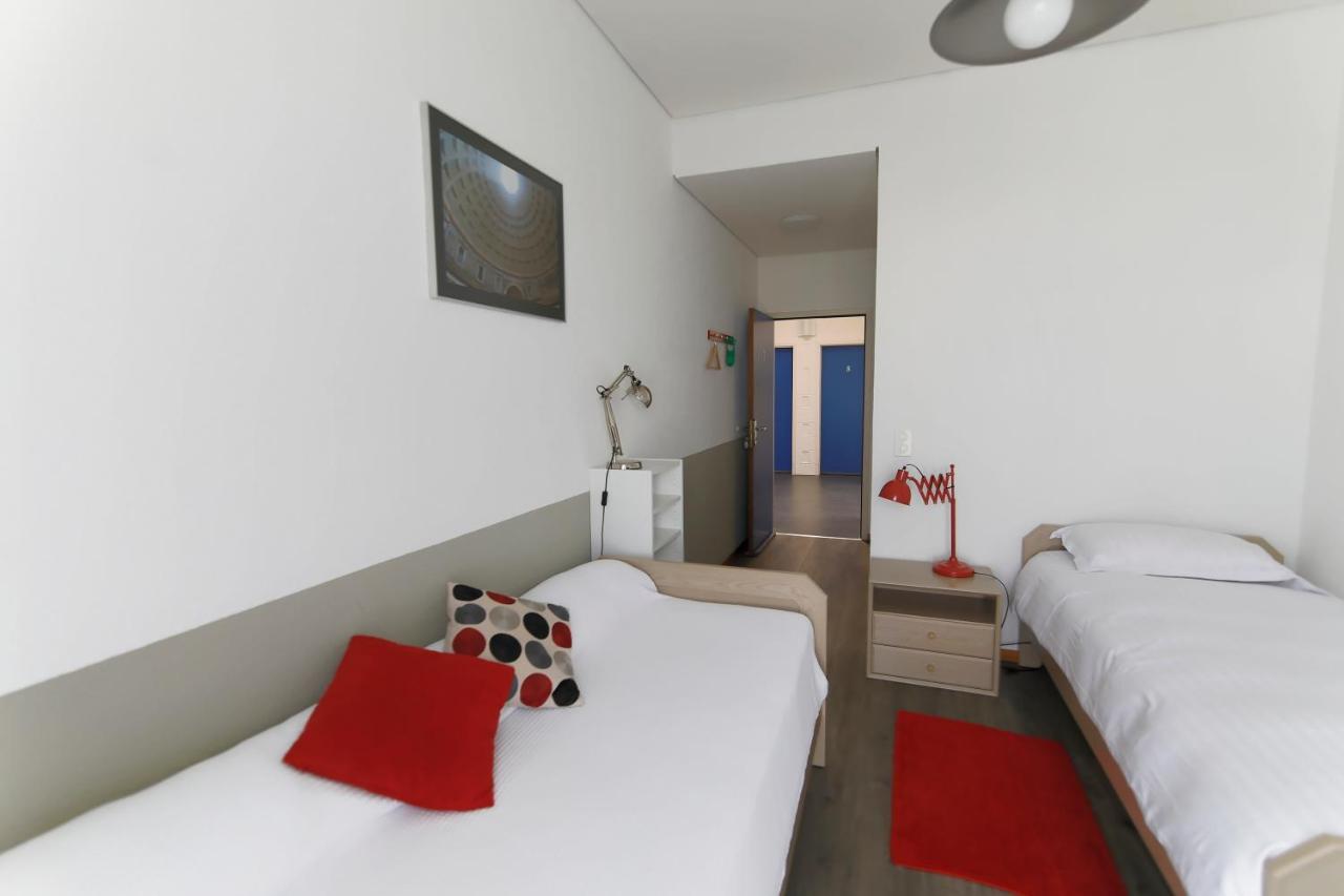 Plan-les-Ouattes Les Chambres Du Ctn מראה חיצוני תמונה
