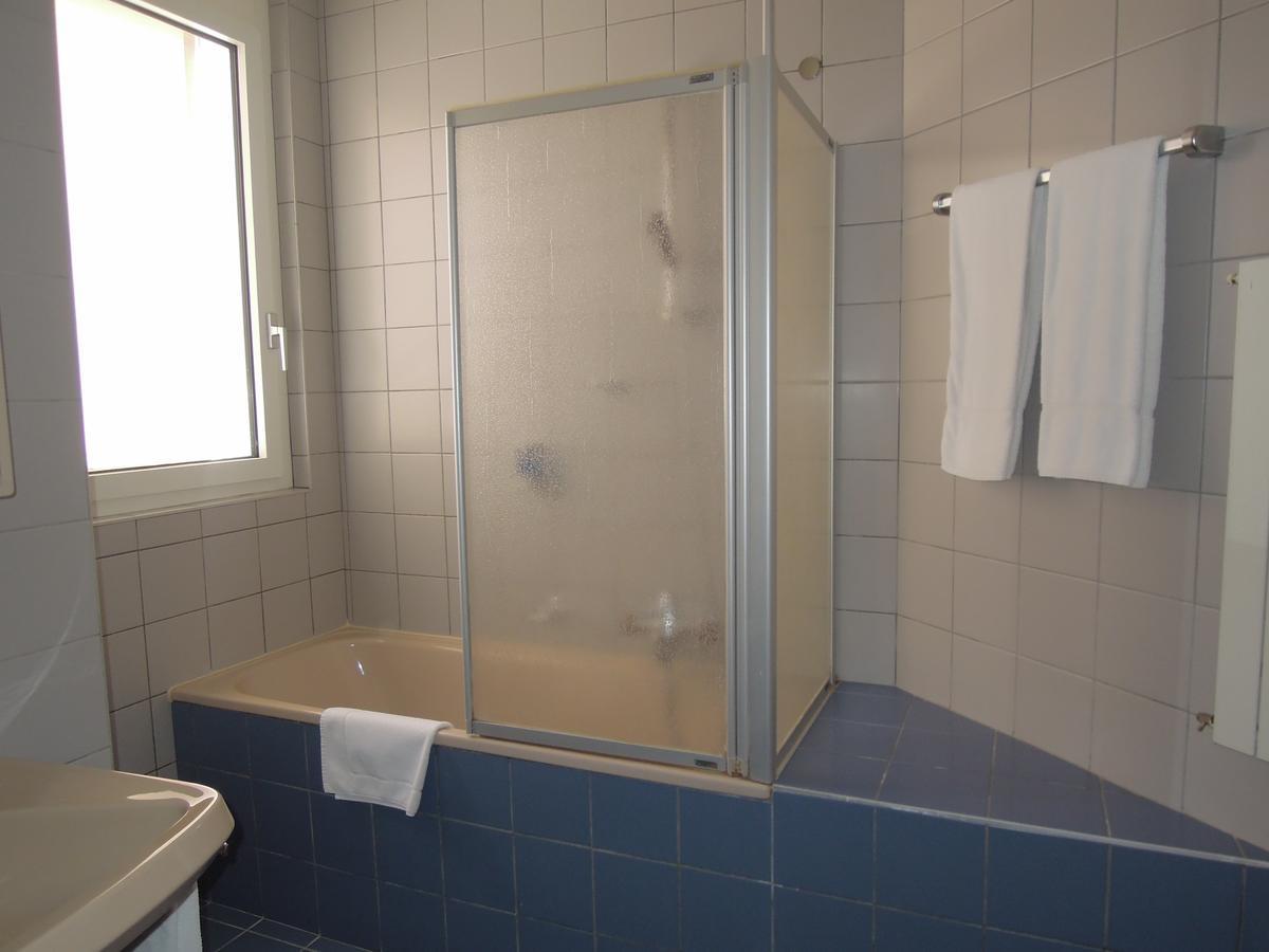 Plan-les-Ouattes Les Chambres Du Ctn מראה חיצוני תמונה